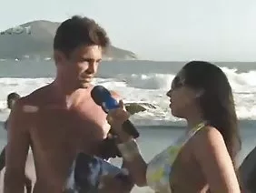 Pretty woman performed a deep blowjob to a new lover