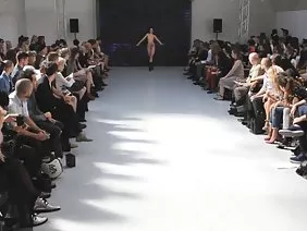 Shoots video of how to fuck a sexy girl