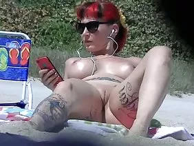 Easy on the front of the Russian whore fucked two strangers