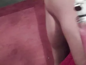 At home otperdolil his chick at home