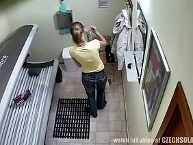 Young babe sucks the trunk of an adult boyfriend