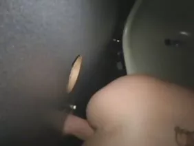 A swapped stranger fucks in the jacuzzi administrator