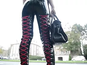 Shemale with huge dicks fuck in the ass
