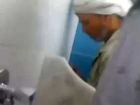 The student expanded the anal of his partner with a strong riser