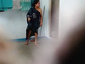 Lowered jeans and put her hand in the ass