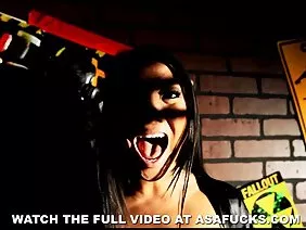 Mature masseuse has sex with a young client